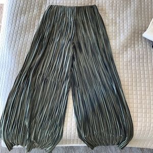 Zara Pleated Pant